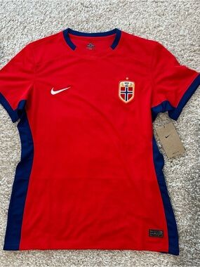 Nike Red Norway 2023 Soccer Jersey with Navy Accents